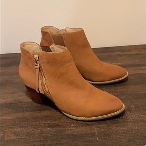 Cognac Vionic Sterling Heeled Booties